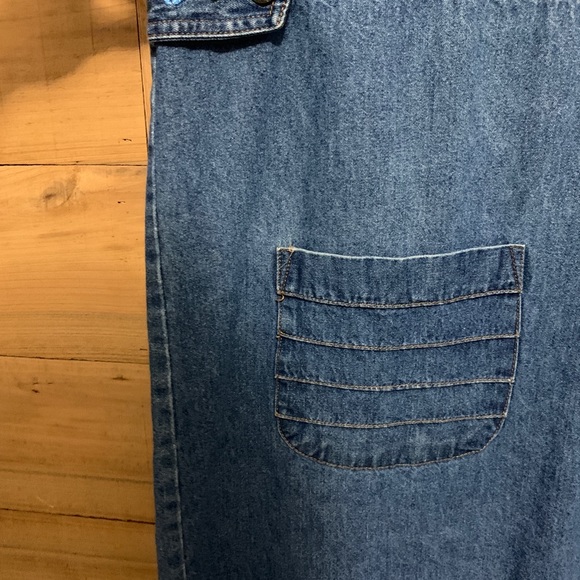 Retro Embroidered denim dress - Picture 4 of 4